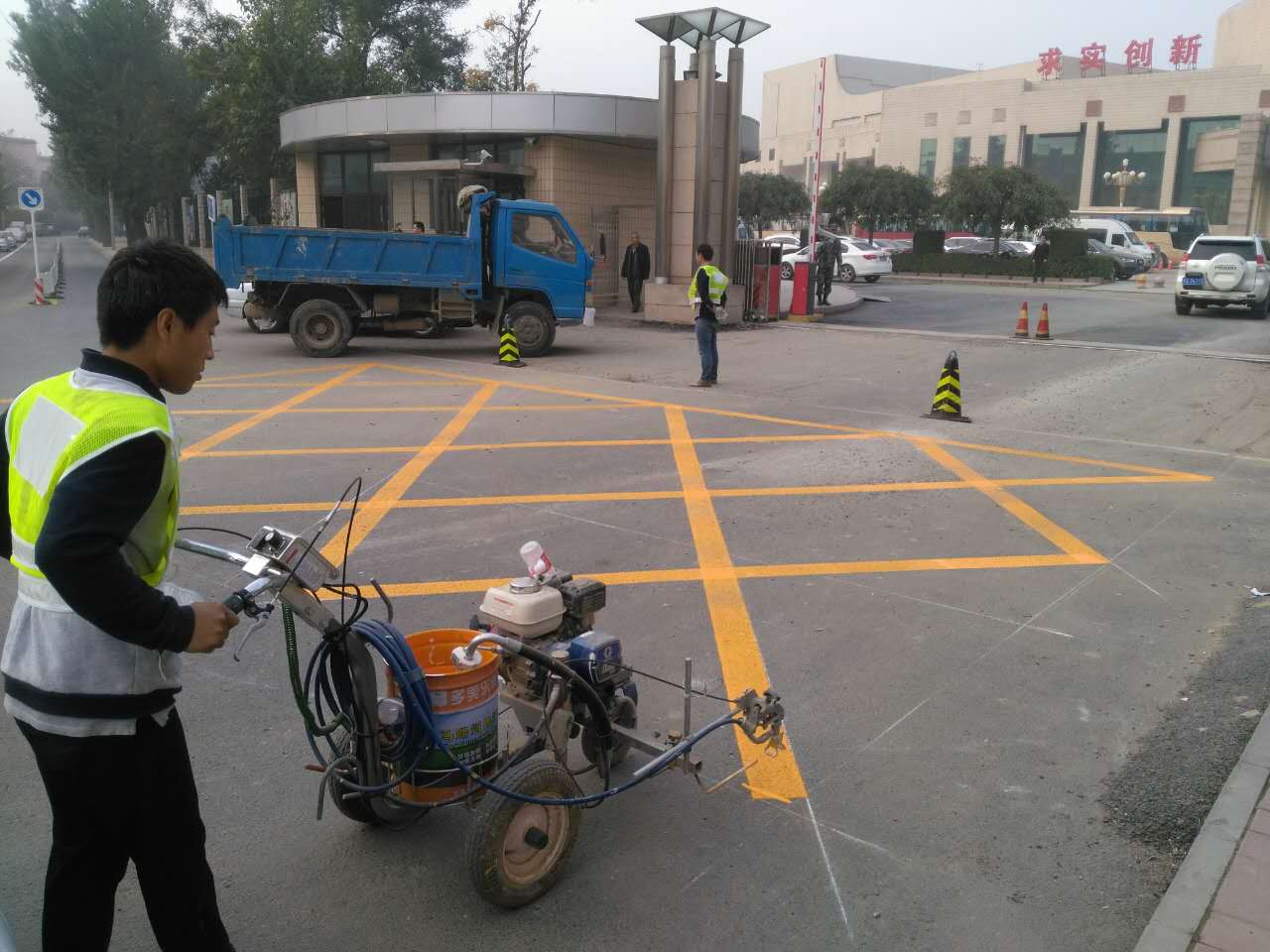 榮聯(lián)科技